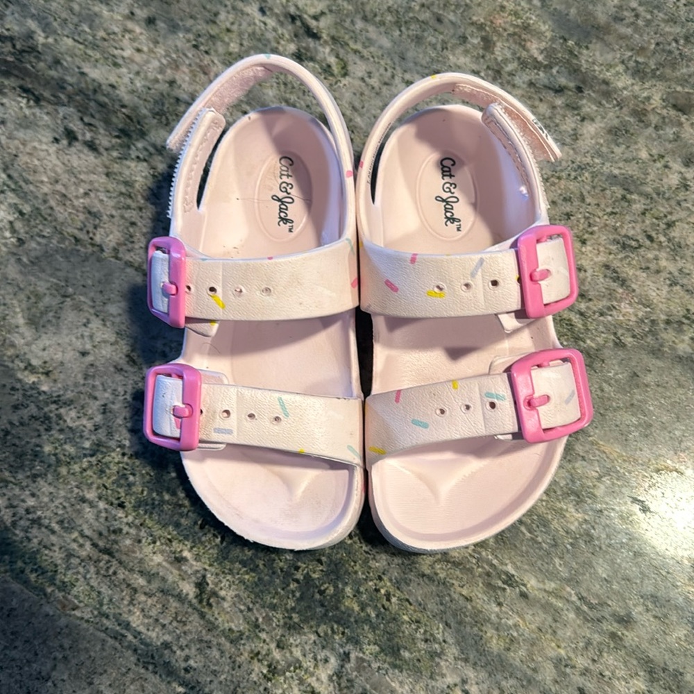 Cat and Jack girls sandals